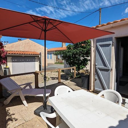 Spacious Nest With Terrace Near The Beach Saint-Hilaire-de-Talmont المظهر الخارجي الصورة