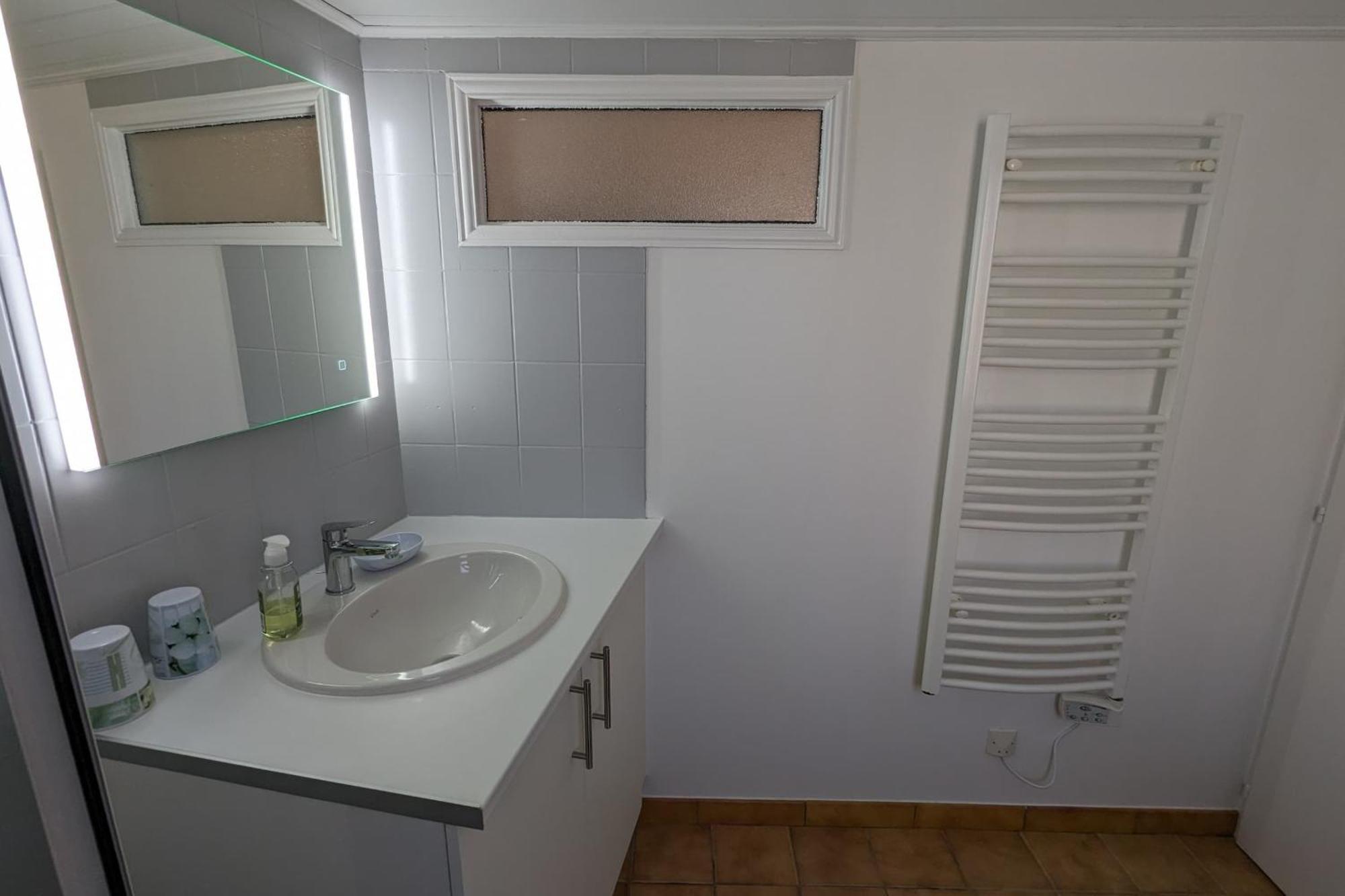 Spacious Nest With Terrace Near The Beach Saint-Hilaire-de-Talmont المظهر الخارجي الصورة