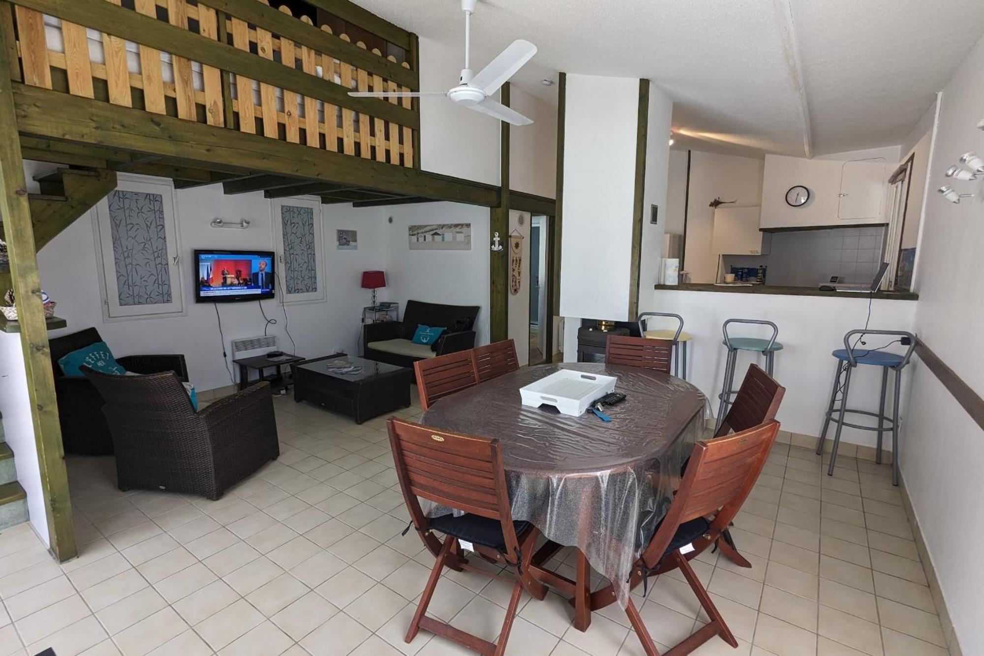 Spacious Nest With Terrace Near The Beach Saint-Hilaire-de-Talmont المظهر الخارجي الصورة